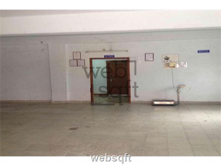 Retail showroom for Rent